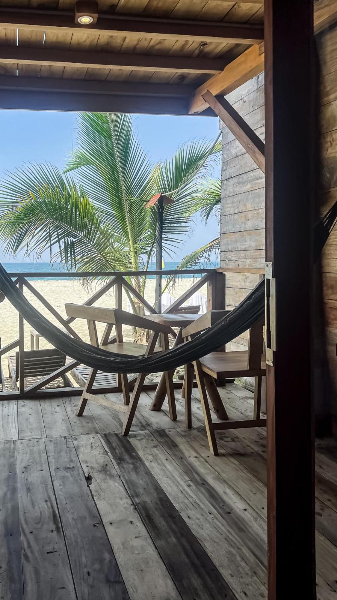 Hostal Mocambo Beach Guachaca Extérieur photo