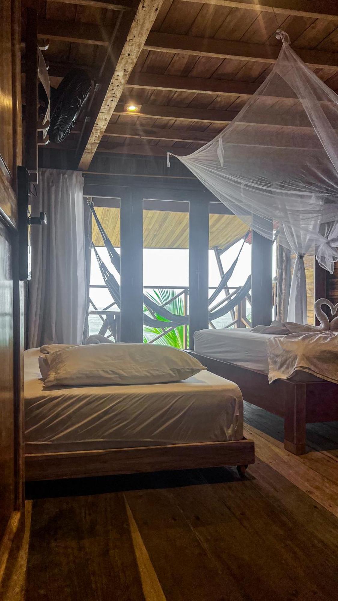 Hostal Mocambo Beach Guachaca Extérieur photo