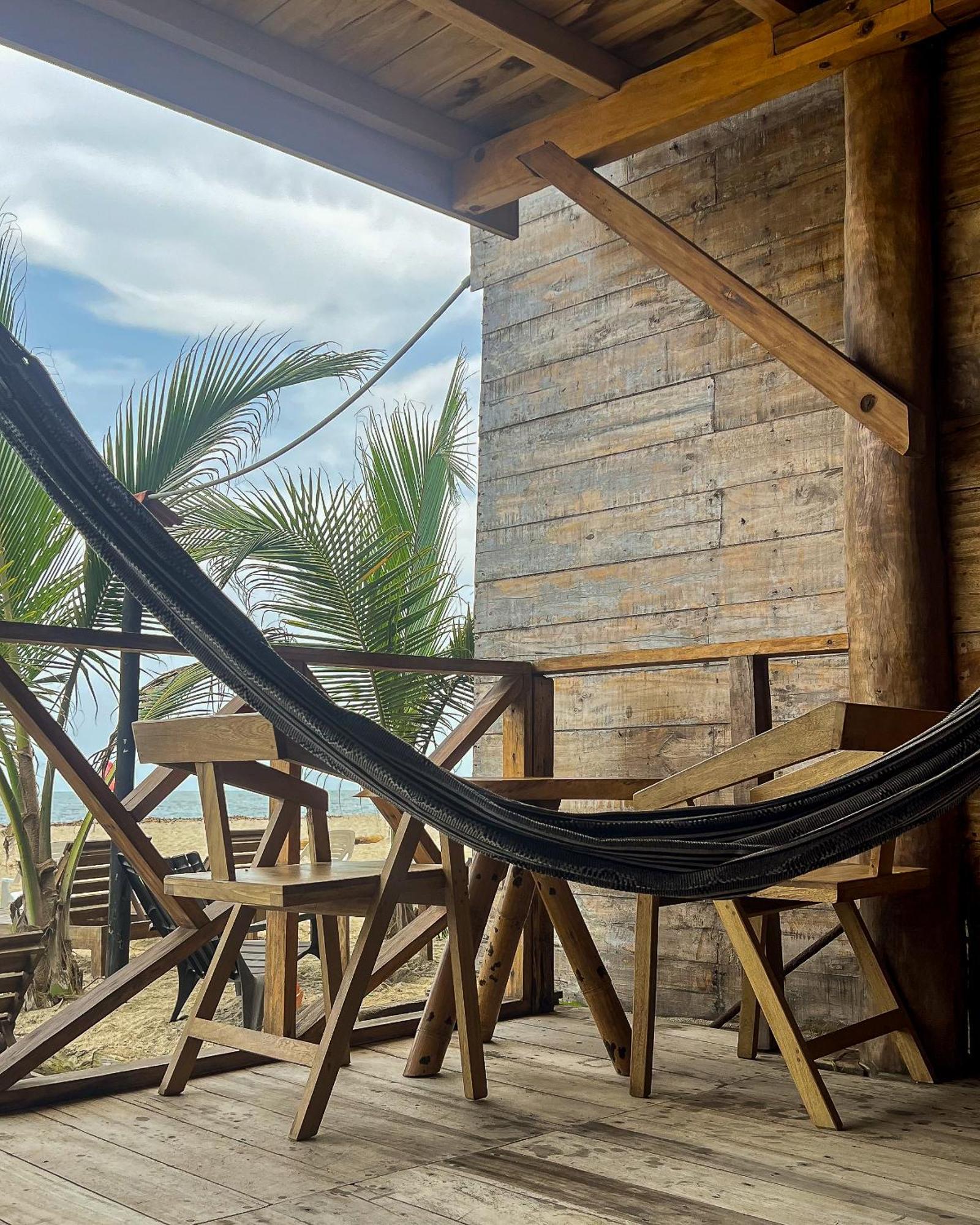 Hostal Mocambo Beach Guachaca Extérieur photo